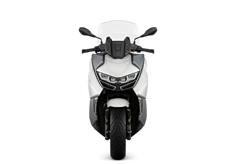  - BMW C 400 GT | Le scooter mi-urbain mi-routier !